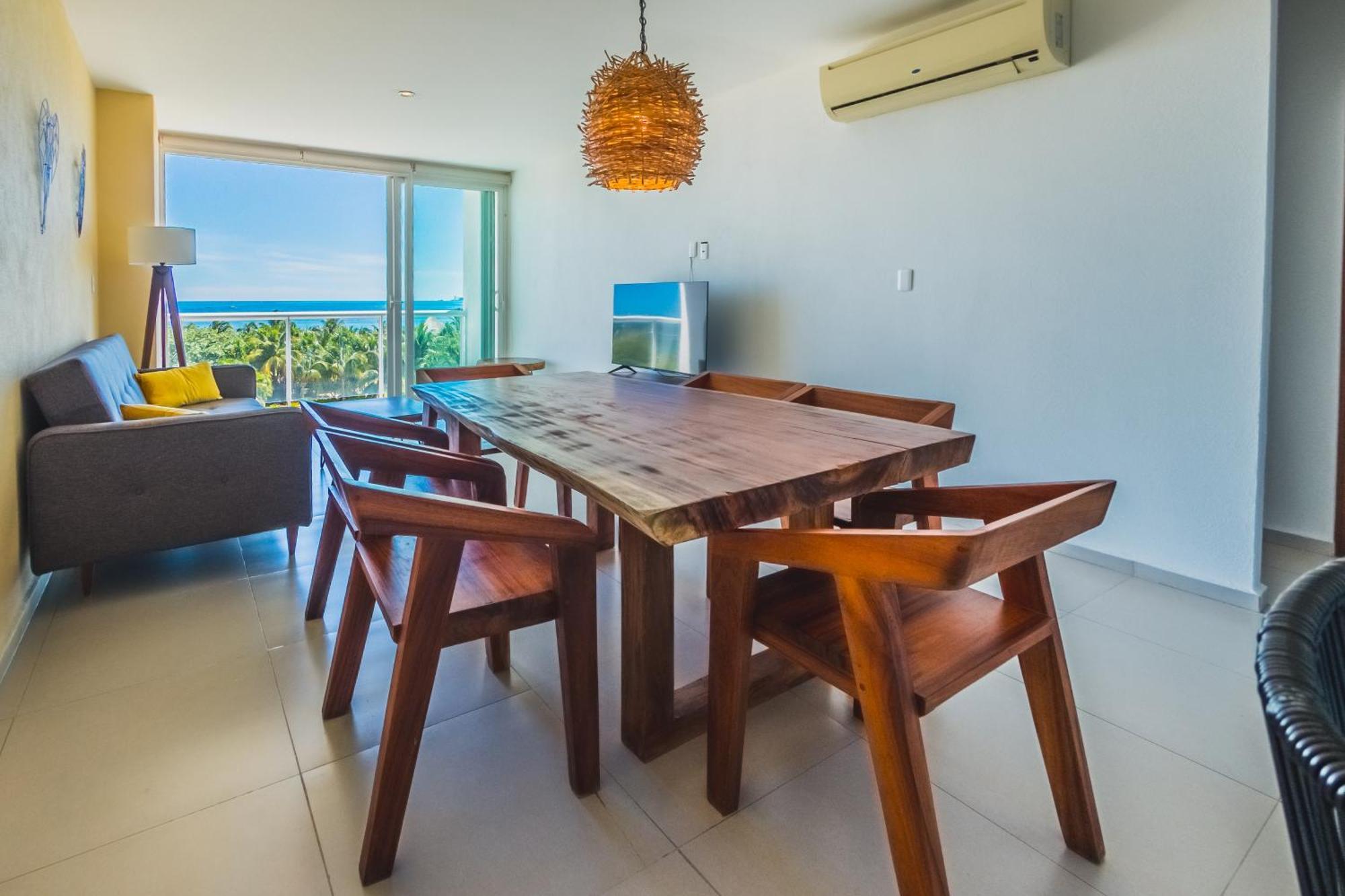 New Beachfront Luxury Apartments Канкун Екстериор снимка