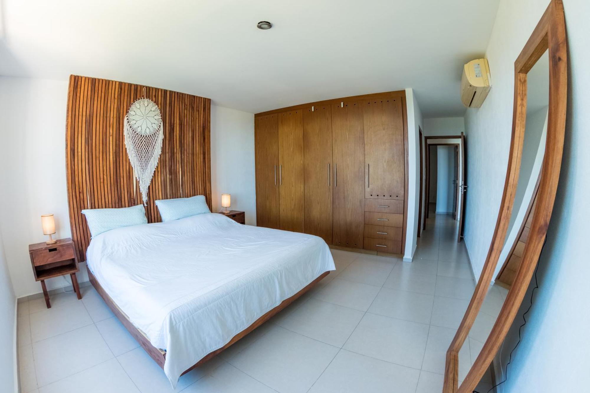 New Beachfront Luxury Apartments Канкун Екстериор снимка