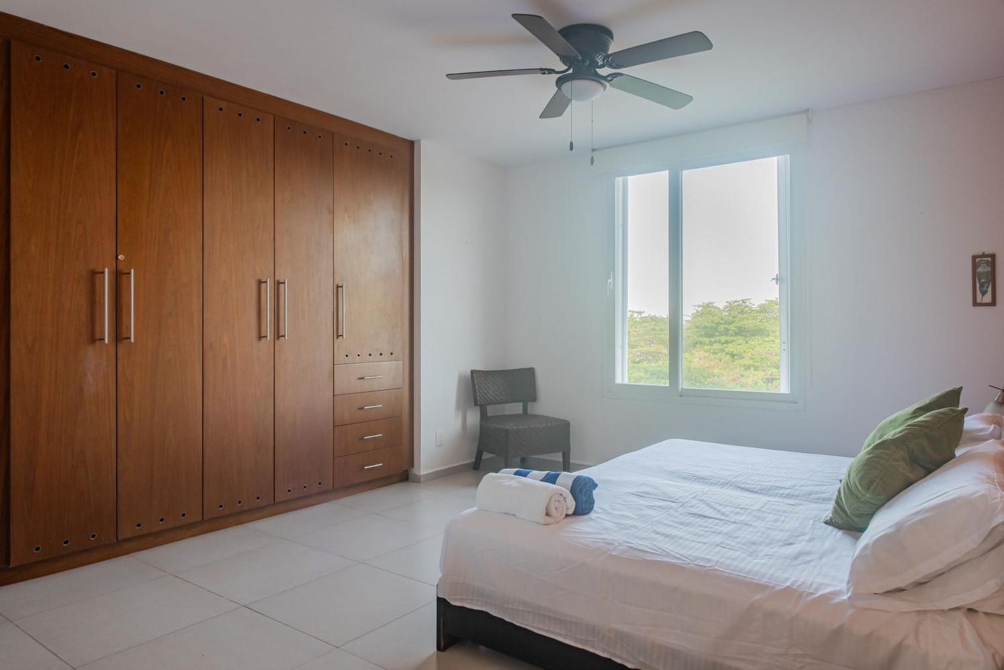 New Beachfront Luxury Apartments Канкун Екстериор снимка